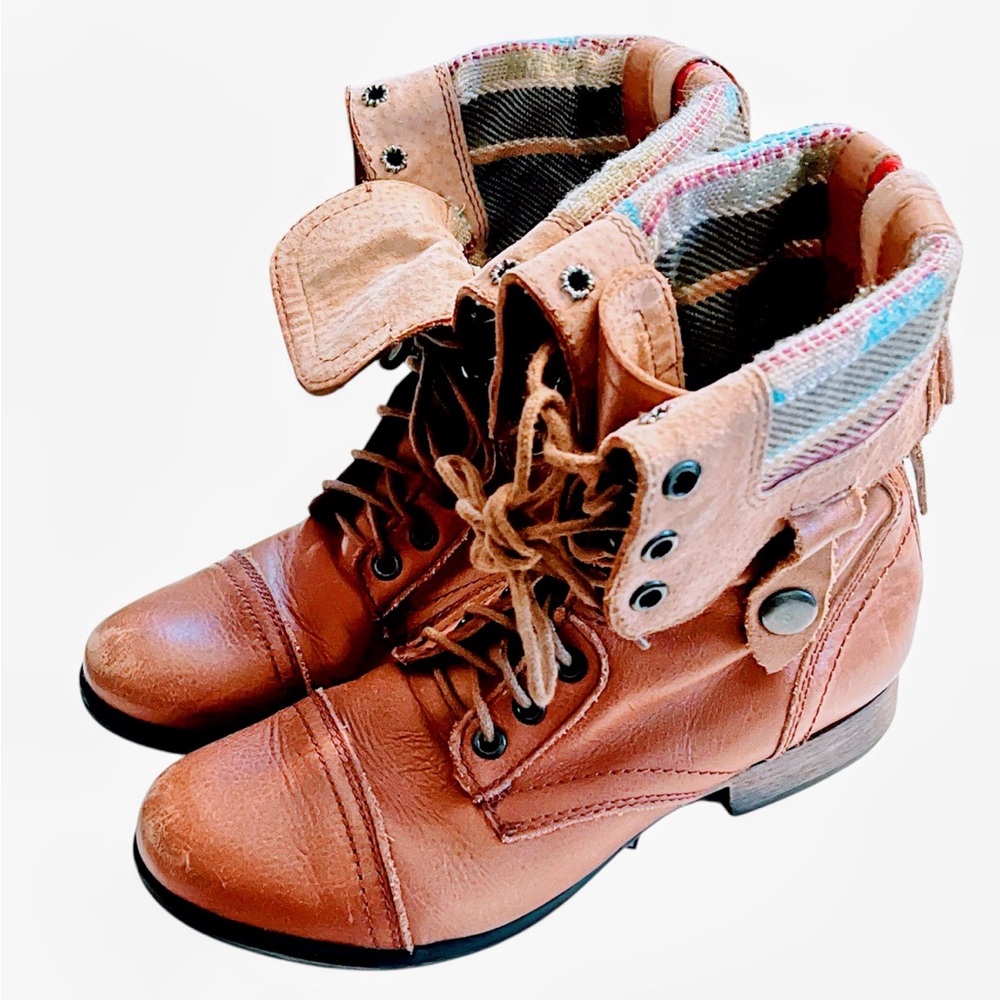 Steve Madden Camarro Leather Combat Boots